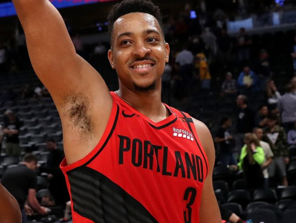 01.png 经纪人表示,开拓者队的CJ McCollum同意延长3年,价值1亿美元 中网体坛,oubili.com