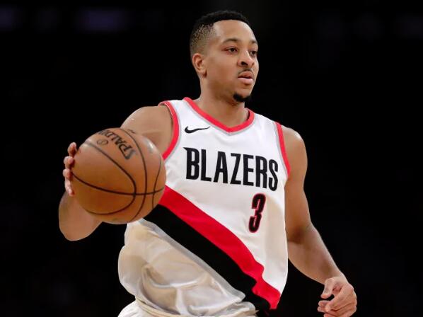 01.jpg 球员纷退美国队麦卡伦:怕丢脸怕受伤 中网体坛,oubili.com