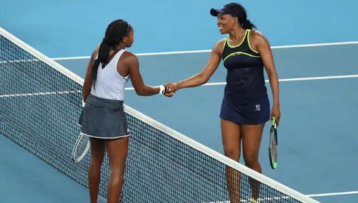 维纳斯·威廉姆斯（Venus Williams）在澳大利亚网球公开赛上首次亮相她的最新运动休闲系列 中网体坛,oubili.com
