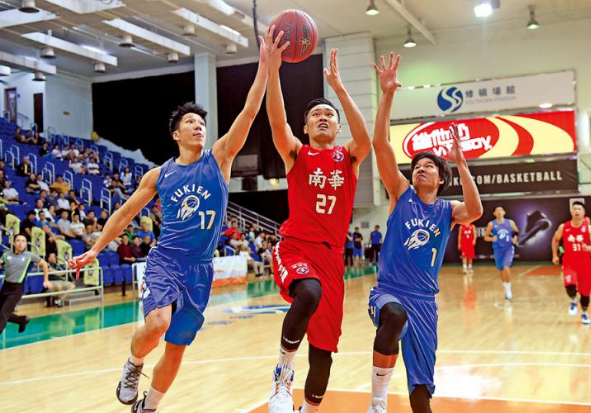 篮总取消今年联赛银牌赛 男篮甲一组赛事拥有不少球迷 中网体坛,oubili.com