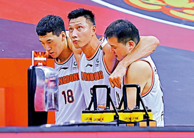 易建联手术顺利恐无缘新季,易建联两只脚皆有伤患 中网体坛,oubili.com