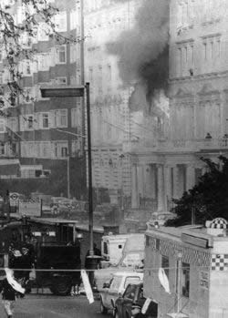 英国人攻进伊朗大使馆救出19位人质