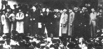 重庆发生校场口惨案（歷史上的今天。中國）