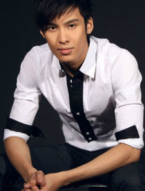 戎庆杰的英文名