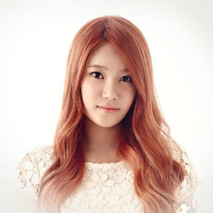 Yunaria 徐俞娜的英文名